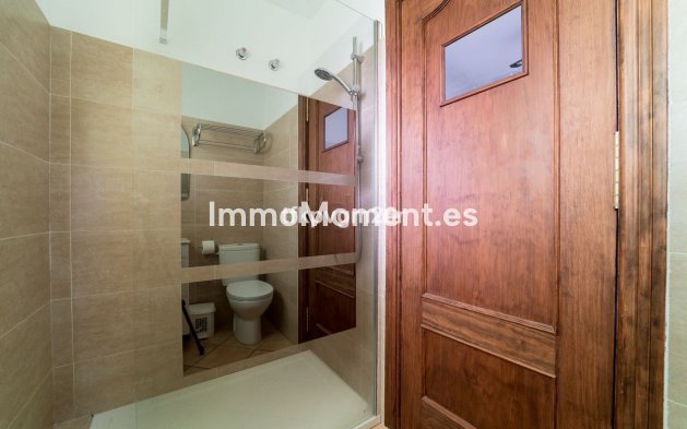 Bestaande woning - Villa - Estepona  - Estepona Centro
