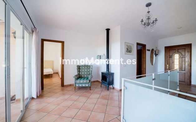 Bestaande woning - Villa - Estepona  - Estepona Centro