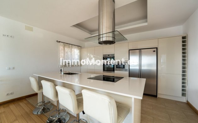 Bestaande woning - Villa - Estepona  - Estepona Centro