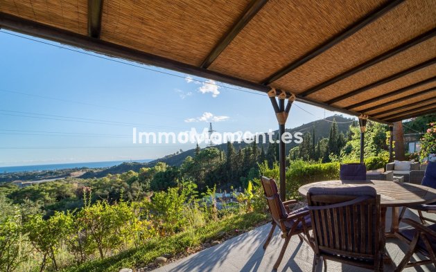 Bestaande woning - Villa - Estepona  - Estepona Centro