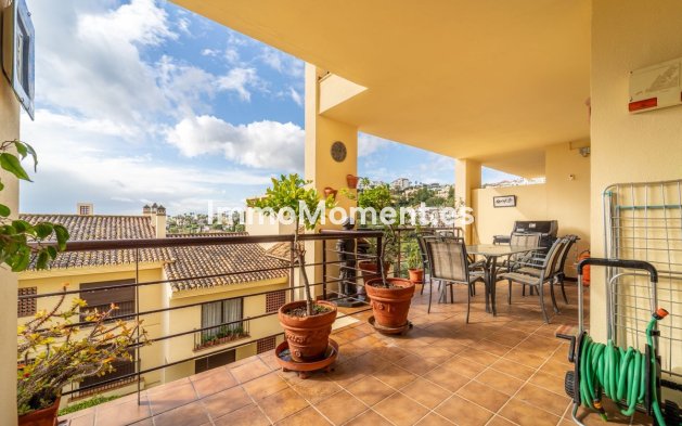 Resale - Apartment - Benahavís - Los Arqueros