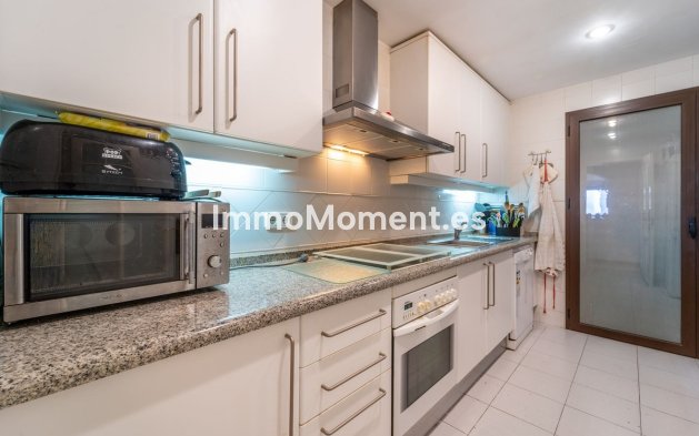 Resale - Apartment - Benahavís - Los Arqueros