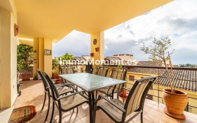 Resale - Apartment - Benahavís - Los Arqueros