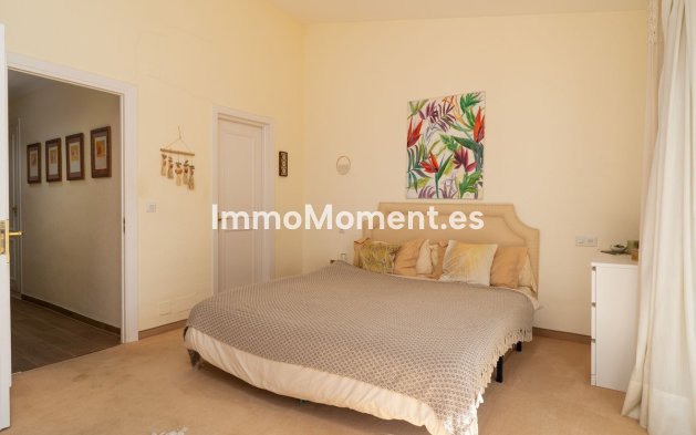 Revente - Maison mitoyenne - Estepona  - Atalaya