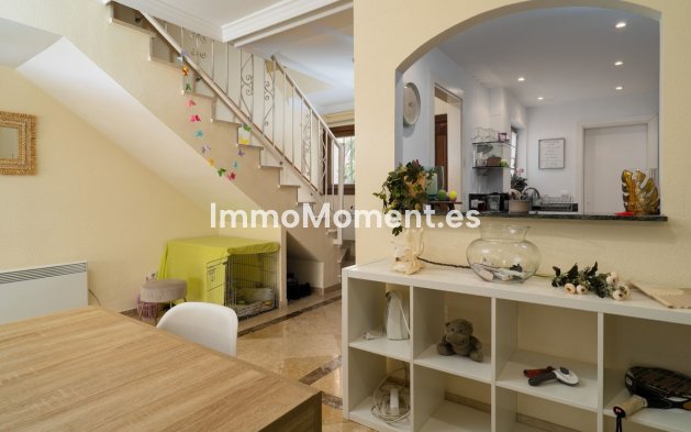 Revente - Maison mitoyenne - Estepona  - Atalaya