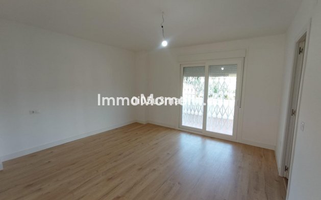 Revente - Appartement - Málaga - El Palo