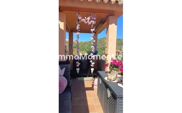 Resale - Apartment - Mijas - Calahonda