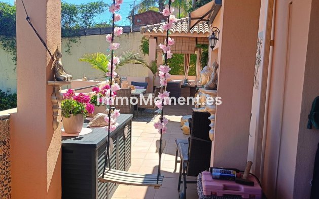 Resale - Apartment - Mijas - Calahonda