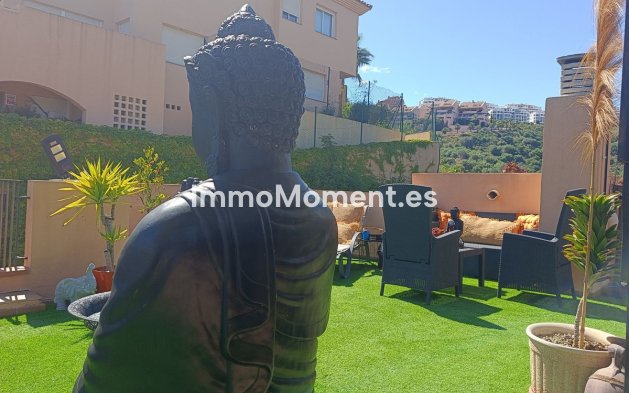 Resale - Apartment - Mijas - Calahonda