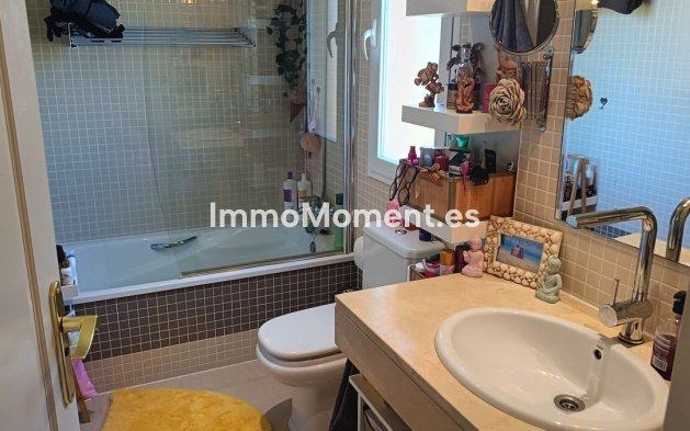 Resale - Apartment - Mijas - Calahonda