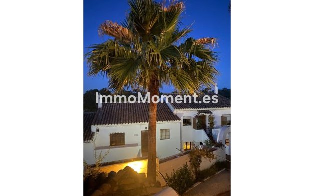 Resale - Apartment - Mijas - Mijas Centro