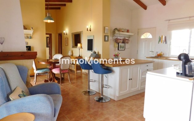 Wiederverkauf - Villa - Dolores - Dolores Centro