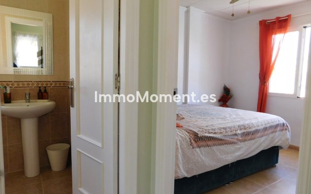 Wiederverkauf - Villa - Orihuela - Villamartin