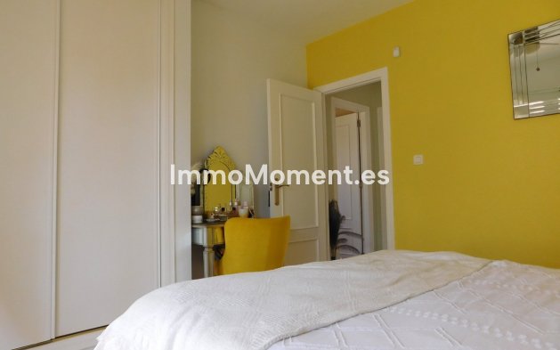 Wiederverkauf - Villa - Orihuela - Villamartin