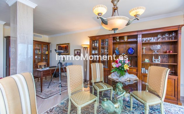 Wiederverkauf - Wohnung - Marbella - Elviria
