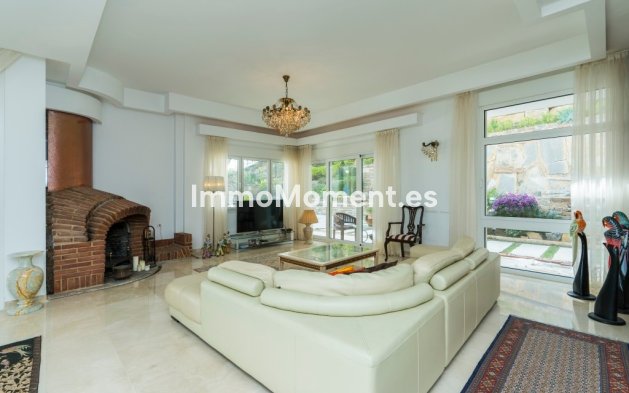 Wiederverkauf - Villa - Marbella - La Mairena