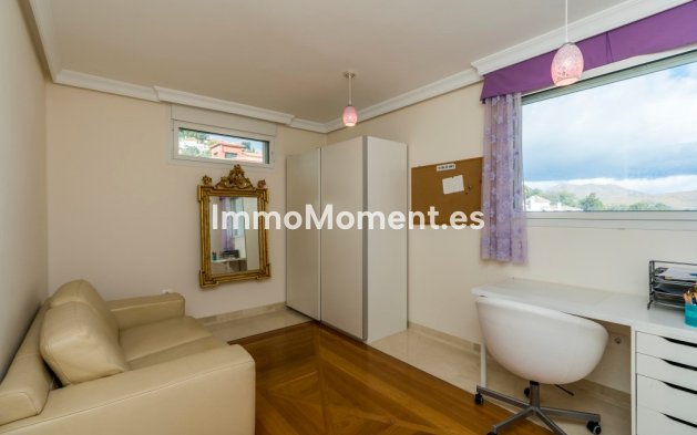 Wiederverkauf - Villa - Marbella - La Mairena