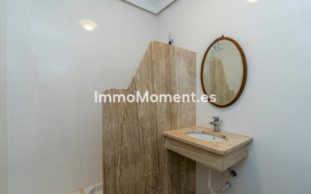 Wiederverkauf - Villa - Marbella - La Mairena