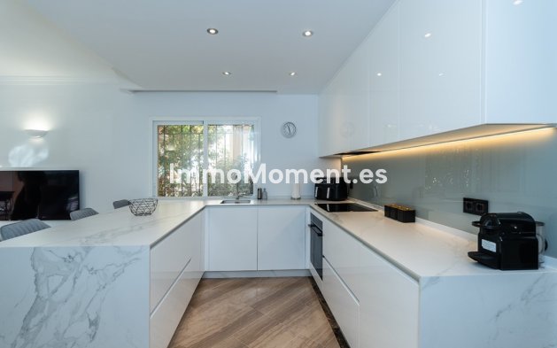 Reventa - Apartamento - Marbella - Elviria
