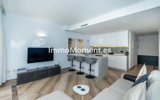 Reventa - Apartamento - Marbella - Elviria
