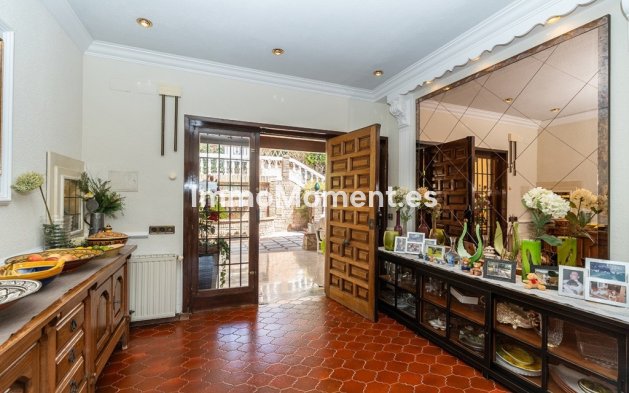 Wiederverkauf - Villa - Marbella - Marbesa