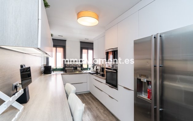 Reventa - Apartamento - Marbella - Elviria