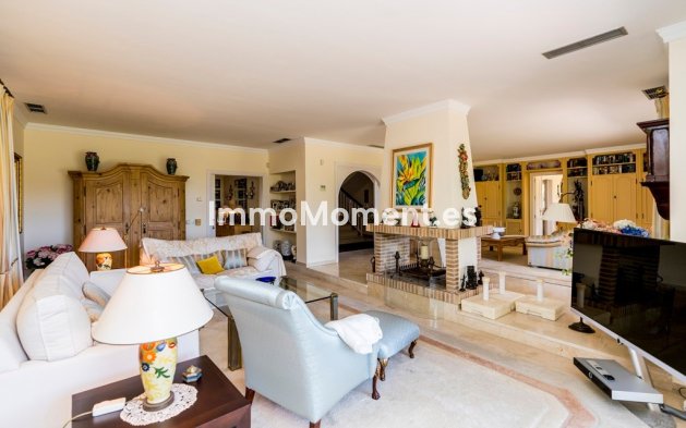 Wiederverkauf - Villa - Marbella - Marbella Centro