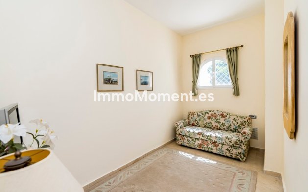 Wiederverkauf - Villa - Marbella - Marbella Centro