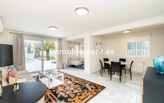 Wiederverkauf - Villa - Marbella - Marbesa