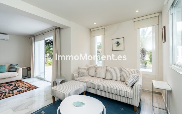 Wiederverkauf - Villa - Marbella - Marbesa