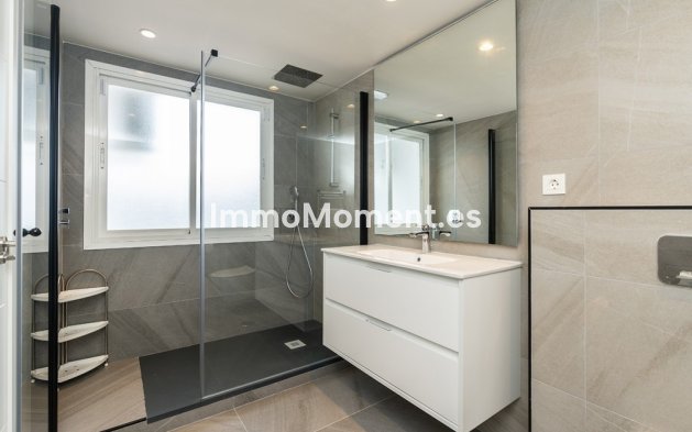 Wiederverkauf - Villa - Marbella - Marbesa