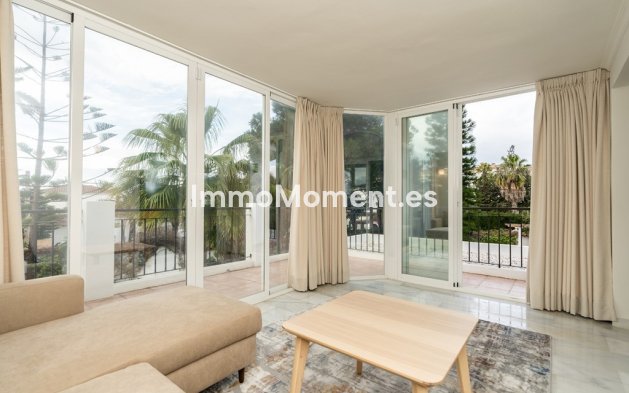 Wiederverkauf - Villa - Marbella - Marbesa