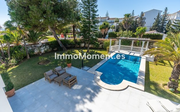 Wiederverkauf - Villa - Marbella - Marbesa