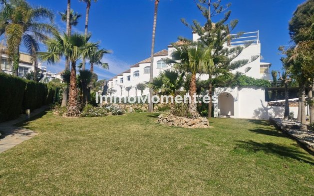Resale - Apartment - Marbella - Costabella