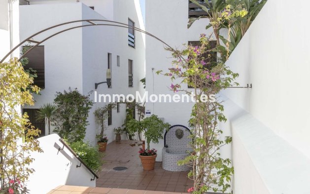 Wiederverkauf - Wohnung - Marbella - Nueva Andalucía
