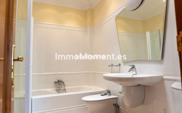 Wiederverkauf - Wohnung - Benidorm - Benidorm Centro