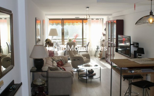 Resale - Apartment - San Juan de Alicante - Playa de San Juan