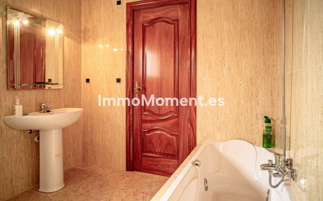 Bestaande woning - Villa - La Nucía - La Nucia Centro