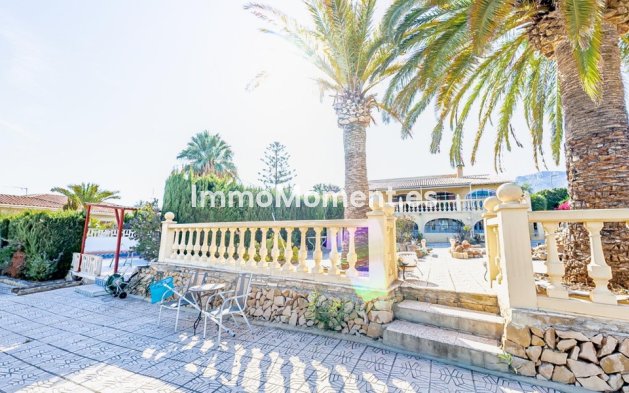 Wiederverkauf - Villa - La Nucía - La Nucia Centro