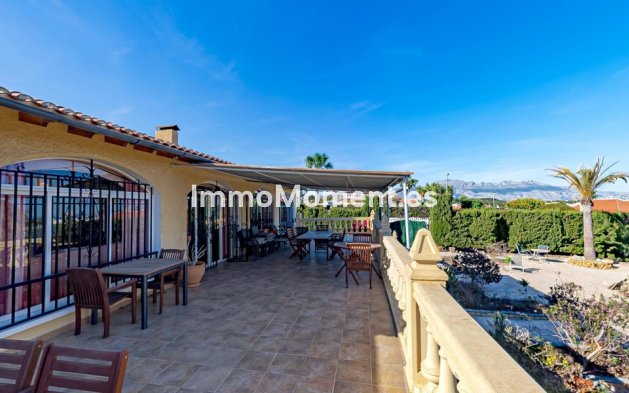 Wiederverkauf - Villa - La Nucía - La Nucia Centro