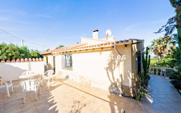 Wiederverkauf - Villa - La Nucía - La Nucia Centro