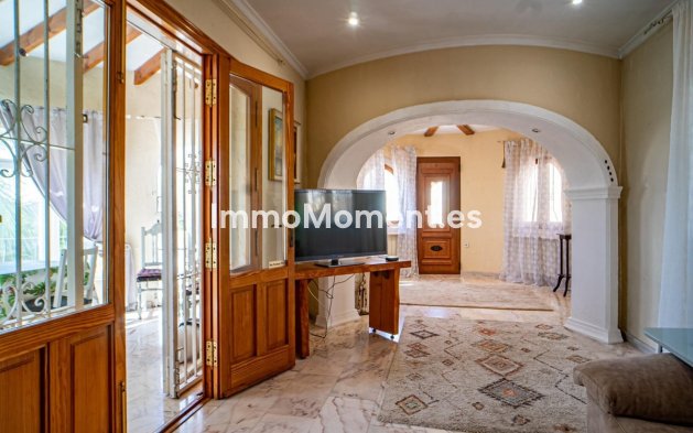 Resale - Villa - Benissa - Benissa Centro