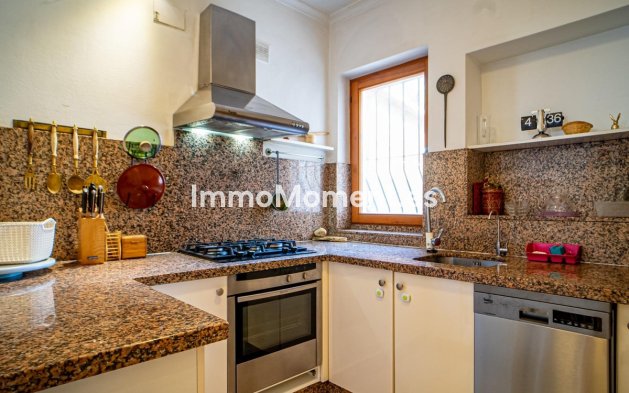 Resale - Villa - Benissa - Benissa Centro