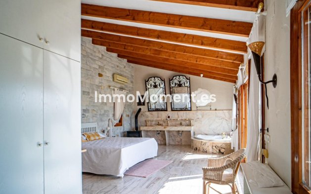 Resale - Villa - Benissa - Benissa Centro