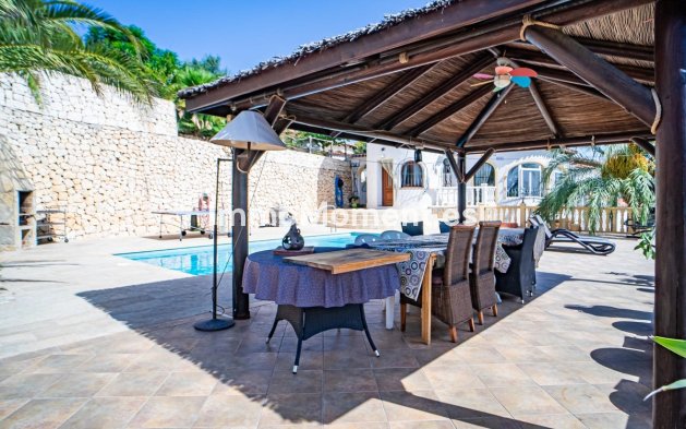 Resale - Villa - Benissa - Benissa Centro