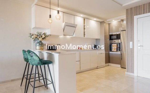 Wiederverkauf - Wohnung - Estepona  - Selwo