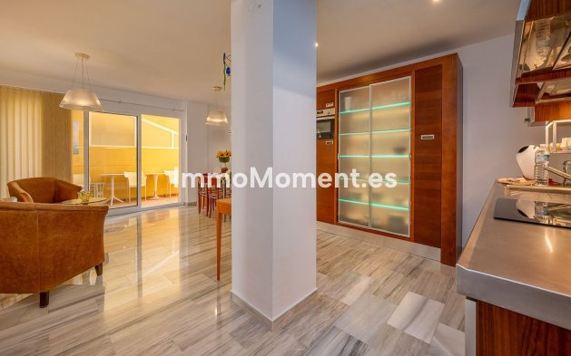 Resale - Apartment - Mijas - La Cala de Mijas