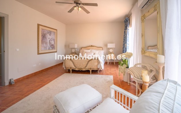 Revente - Villa - Intérieur                       - Coín