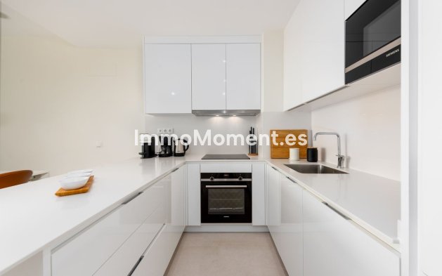 Wiederverkauf - Wohnung - Estepona  - Estepona Centro