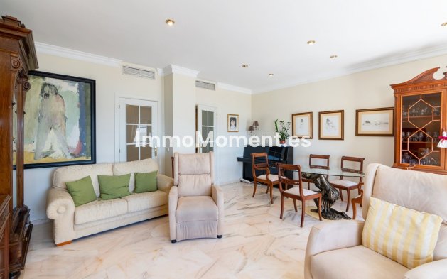 Bestaande woning - Appartement - Estepona  - Estepona Centro
